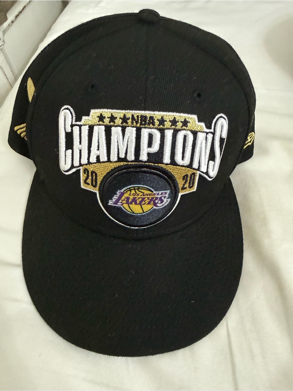 Los Angeles Lakers NBA 2020 Champions Black Adjustable Snapback Hat NWOT